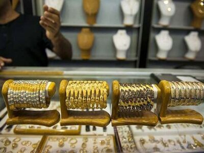 ریزش سنگین طلا و سکه در پی عقب‌نشینی دلار به کانال ۱۰۶ هزار تومان