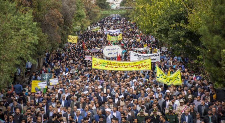 فریاد استکبارستیزی از ۵۵ نقطه سمنان طنینانداز میشود