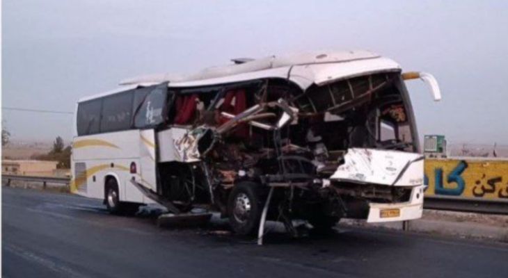 خواب‌آلودگی، علت تصادف اتوبوس و تریلی در میامی