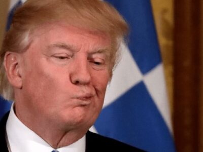 رئیس‌جمهور آمریکا در جام‌جهانی هم بدنام شد