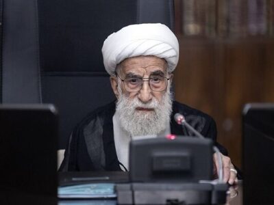 آیت‌الله جنتی: تسخیر لانه جاسوسی، هیمنه آمریکا را در هم شکست