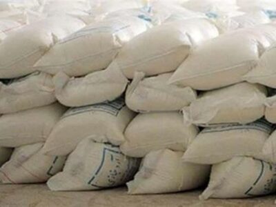 کشف ۲ تن آرد خارج از شبکه در میامی