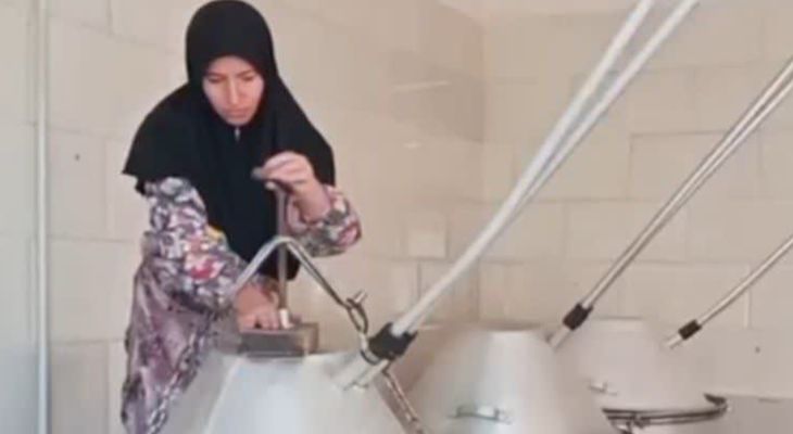 عرقیات گیاهی، سکوی اشتغال بانوی کارآفرین کالپوشی شد