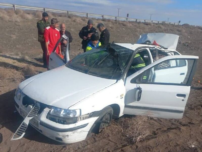 واژگونی سمند در محور میامی به سبزوار با ۲ مصدوم