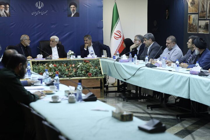 عارف: بخشنامه‌های ستاد تشییع امام شهید در حکم مصوبات دولت است
