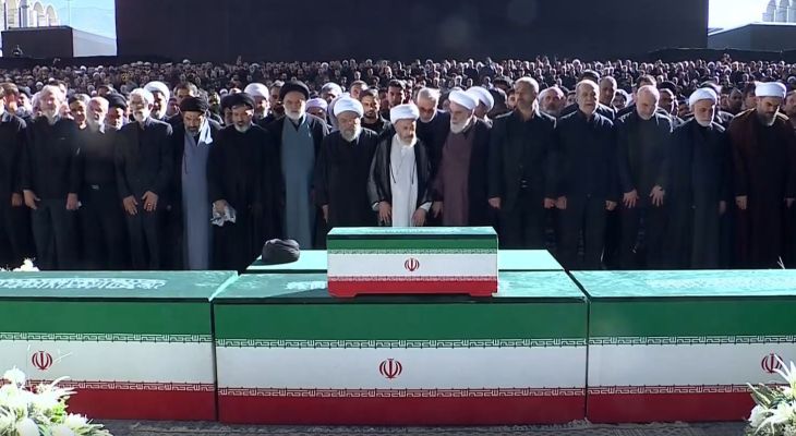 مردم نماز وداع را حماسی اقامه کردند