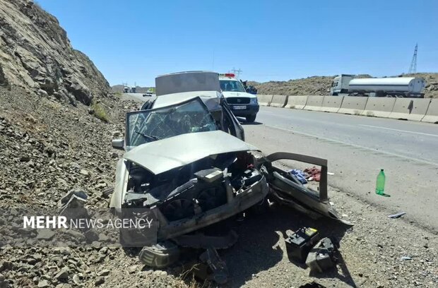 امدادرسانی به ۴ حادثه رانندگی در استان سمنان؛ ۱۰ نفر مصدوم شدند