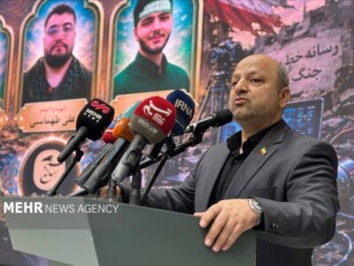 روایتگر جنگ باید زبان حقیقت، حافظ امنیت و پاسدار انسجام ملی باشد