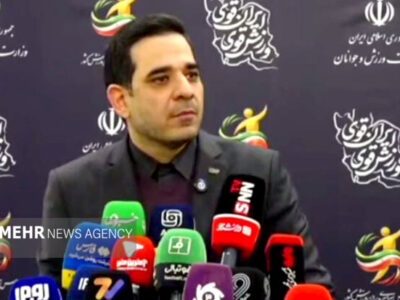 با تغییر مربی صورت مسئله پاک نمی‌شود/ قرارداد پیاتزا تا پایان سال است