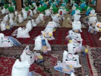 توزیع بسته‌های تحصیلی در مناطق محروم میامی