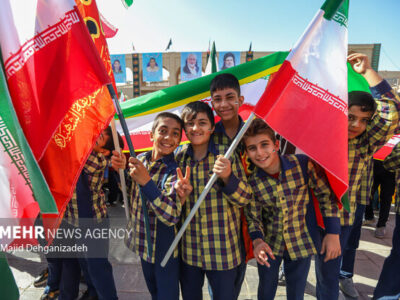 راهپیمایی ۱۳ آبان با مشارکت فعال دانش‌آموزان استان سمنان برگزار می‌شود